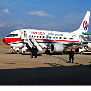 重庆梁平机场空运航空快运业稳步发展的原因是什么？